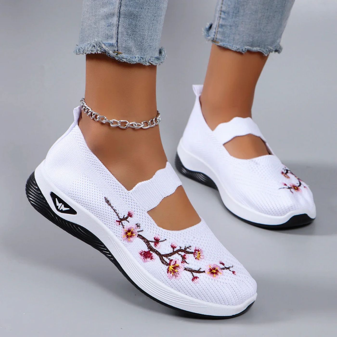 Comfortable Breathable Orthopedic Walking Shoes