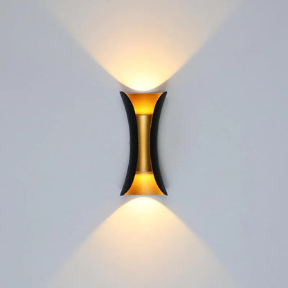 Lumio - Slim LED Outdoor Wall Lamp, Waterproof and Durable