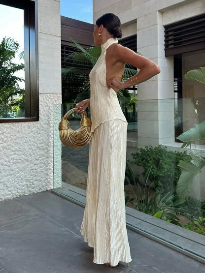 Luna | Two-Piece Matching Set for Women with Chic Halter Neckline and Flowing Wide-Leg Fit-3