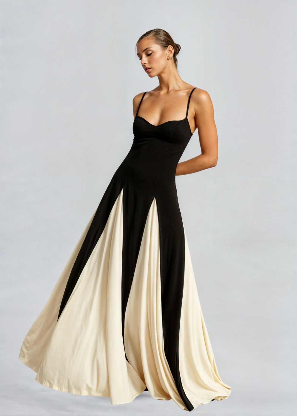 Luna | Long Sleeve Maxi Dress for Women - Elegant Flowing Silhouette-5