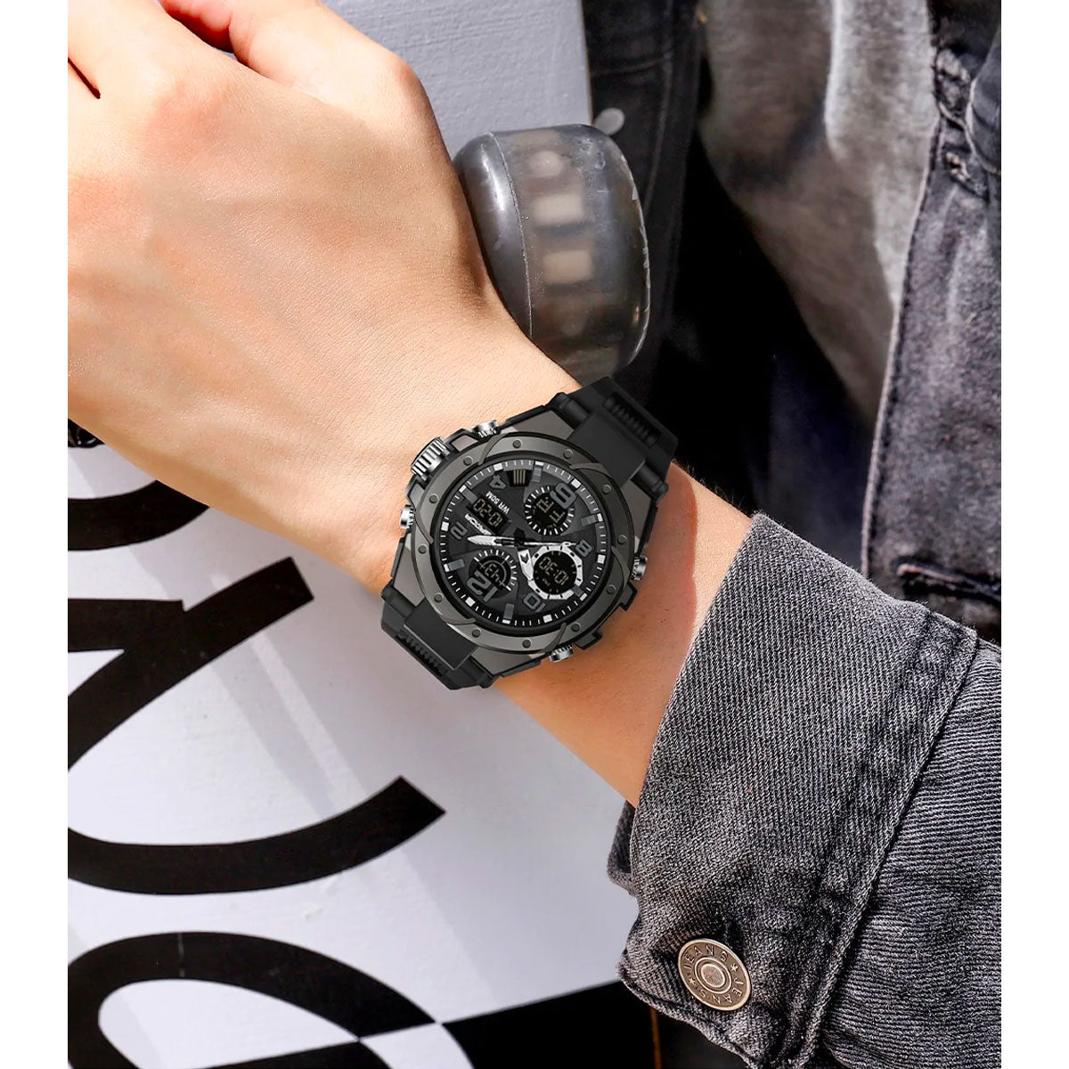 Tough Outdoor Men's Watch – Waterproof Analog Digital Watch