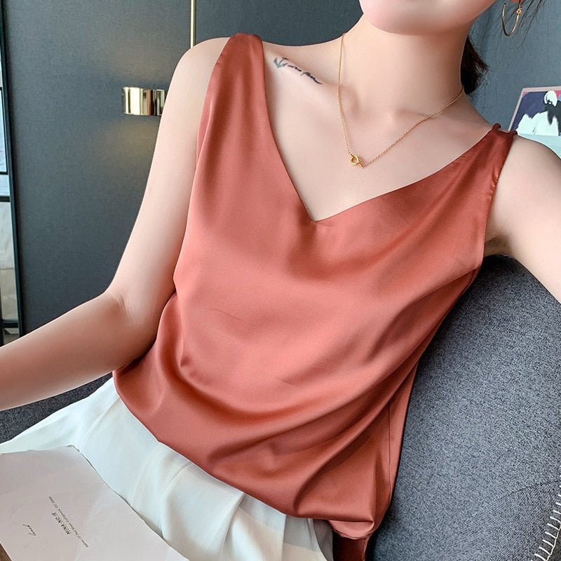 Maria | Elegant silk tank top