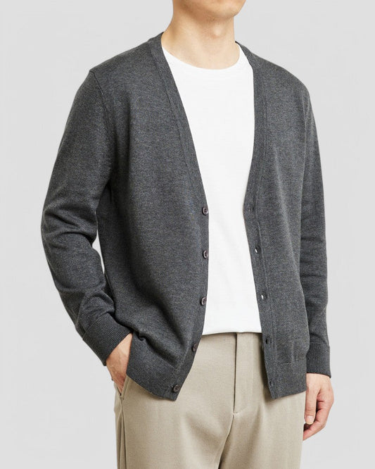 Men's Lightweight Knitted Cardigan With Buttons 0