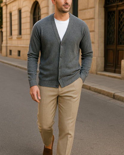 Men's Lightweight Knitted Cardigan With Buttons 2