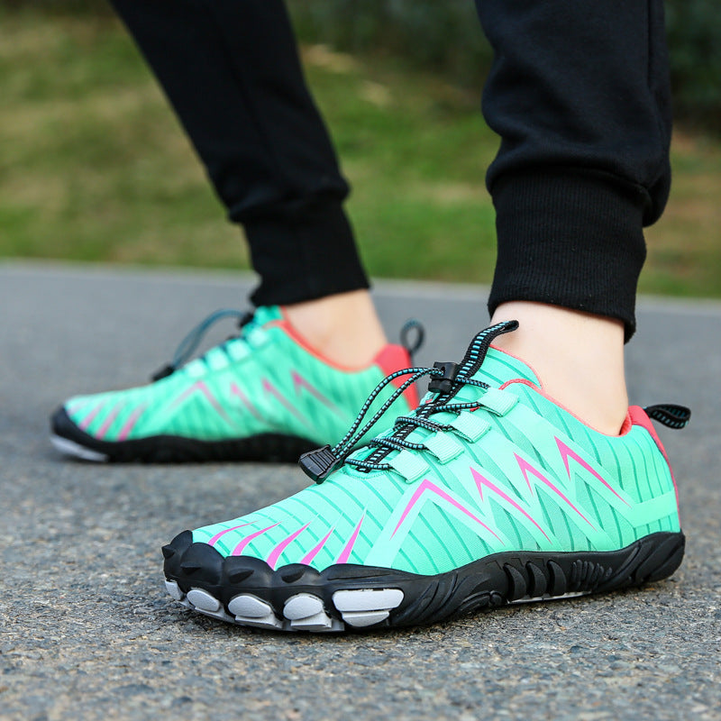 Lightweight Men's Trail Running Shoes