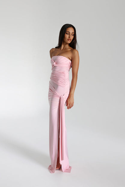 Elegant Sleeveless Floor Length Dress