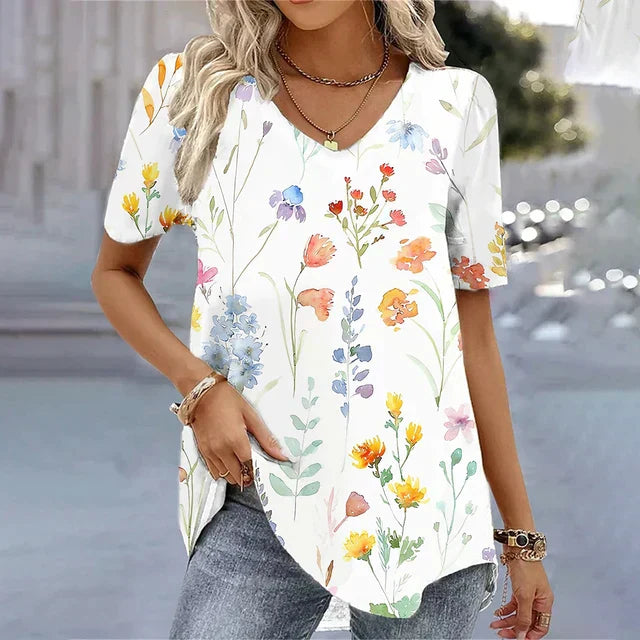 Jordan Women's Classic Graphic Tee - Luxivelle
