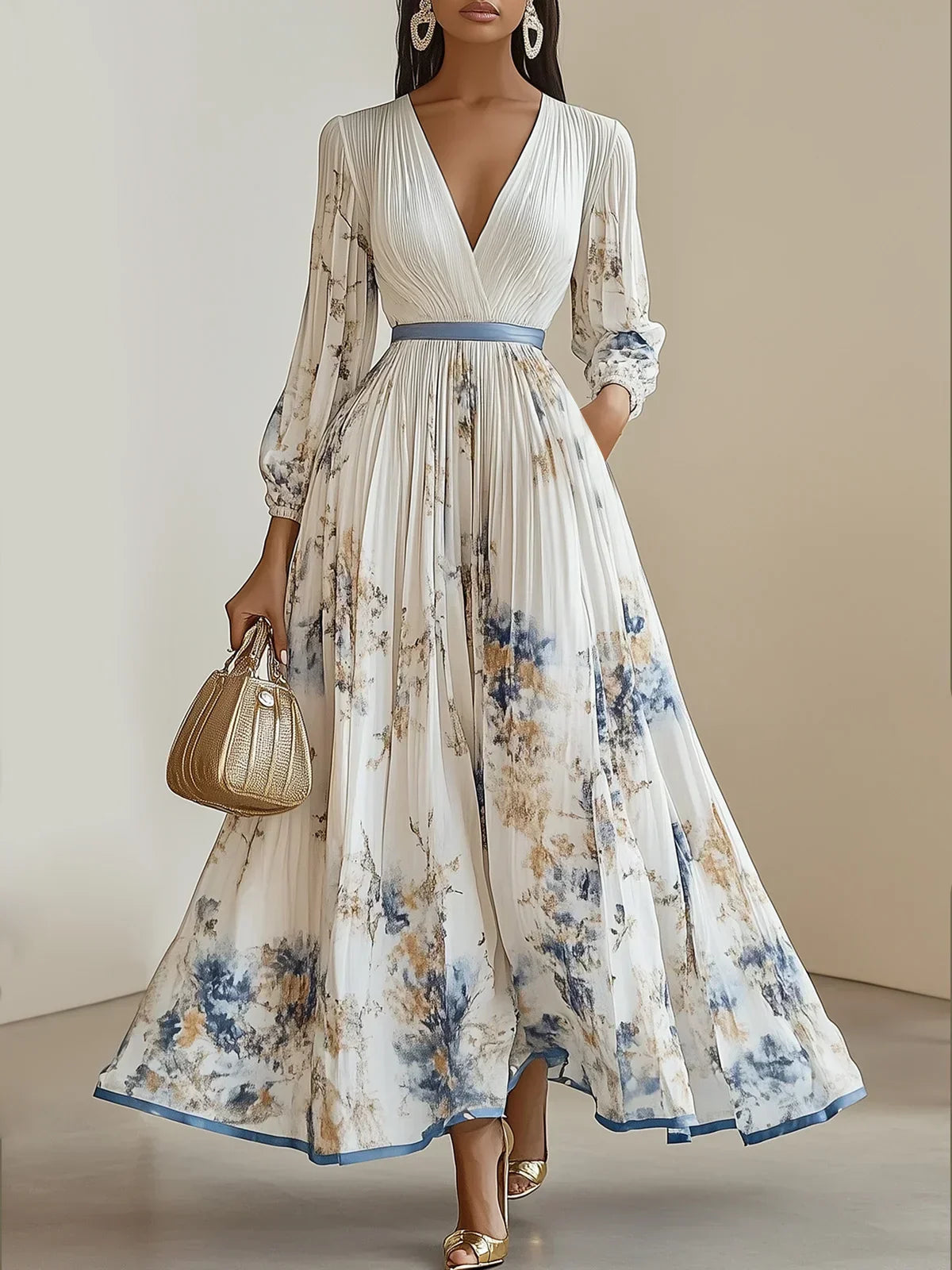 Nora | Maxi dress with long sleeves and floral print 0
