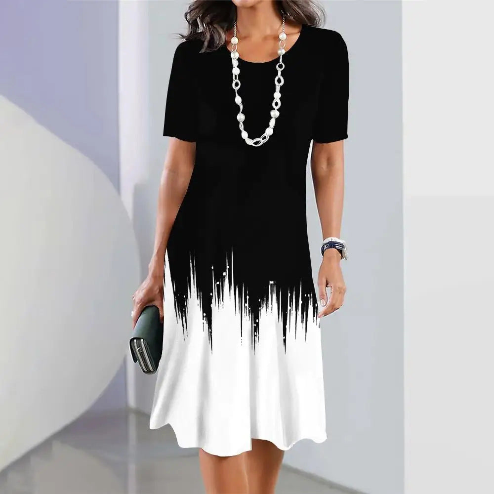 Flattering Short Sleeve Mini Dress - Luxivelle