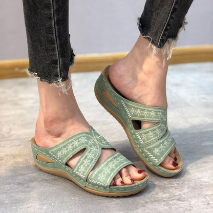 Comfortable Supportive Walking Sandals