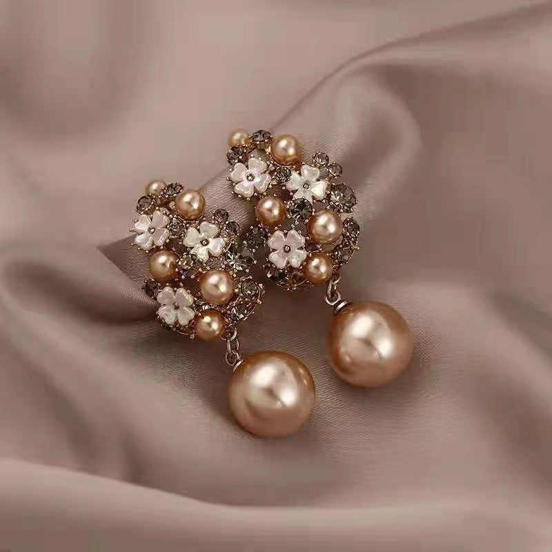 Beautiful Flower Drop Earrings - Luxivelle