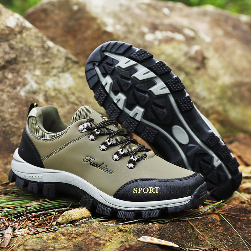 Men's Waterproof Hiking Boots with Traditional Style