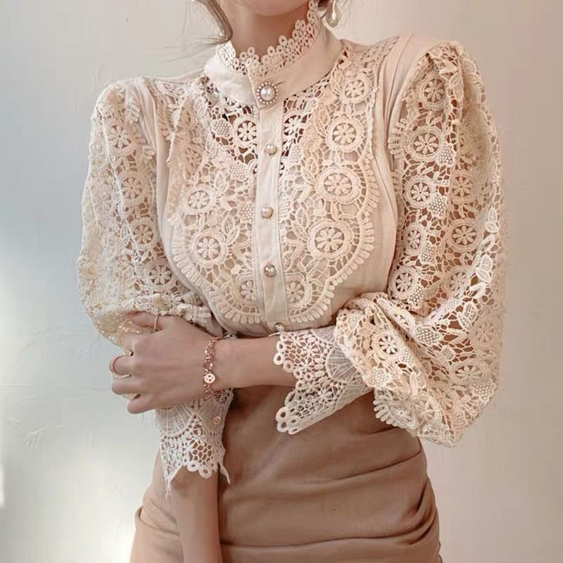 Feminine Floral Crochet Long Sleeve Top