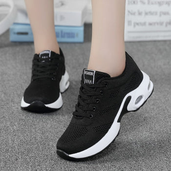 Ultra Soft Max Comfort Women's Sneakers
