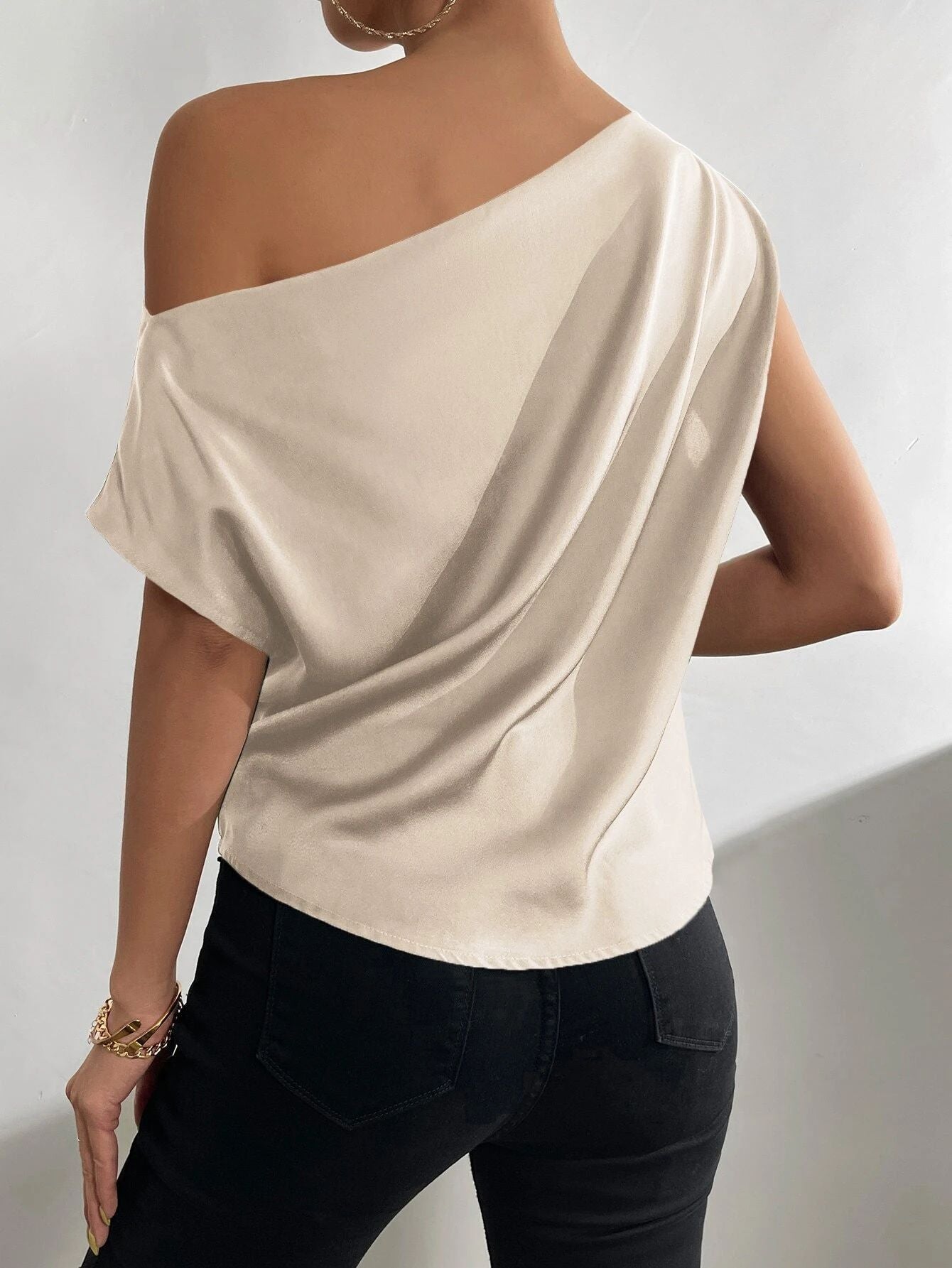 Chic Uneven One Shoulder Blouse