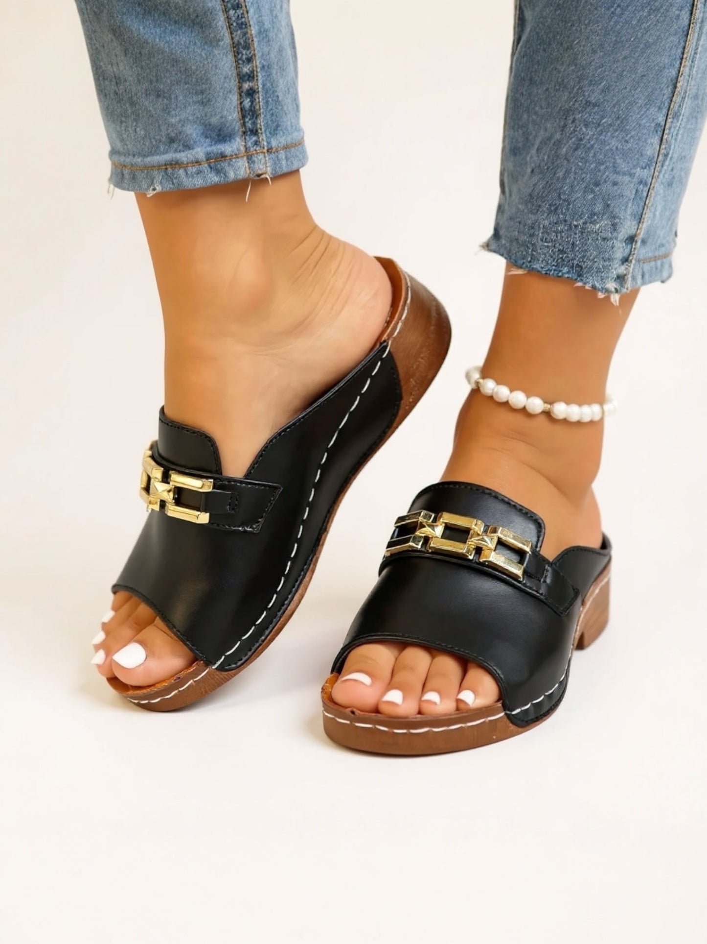 Comfortable Flat Slide Sandals