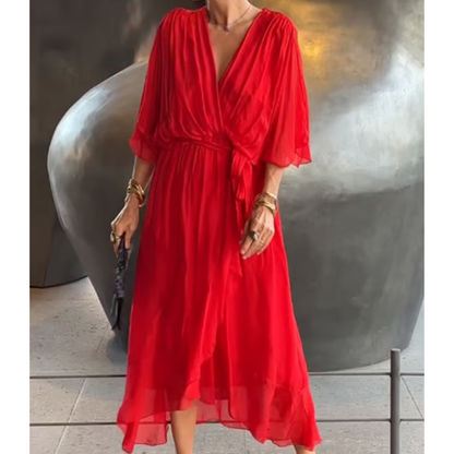 Curvy Chic V-Neck Knee Length Dress