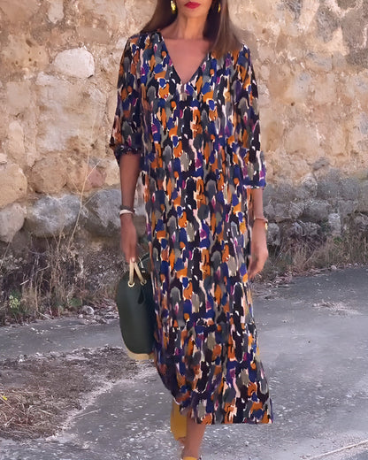 Maria | Chic V-Neck Midi Dress