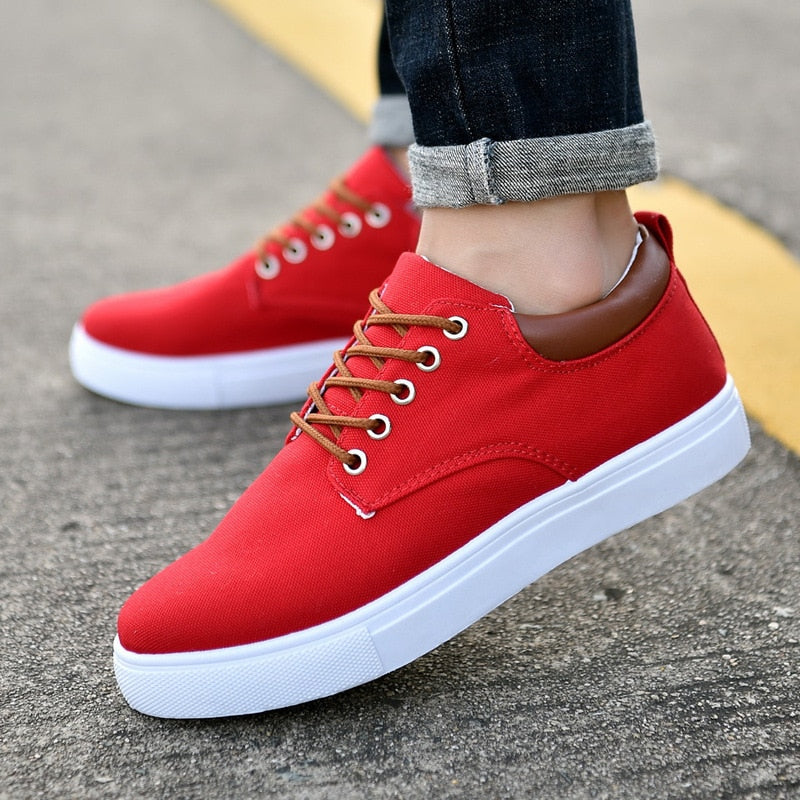 Casual Men's Low Top Lace Sneakers