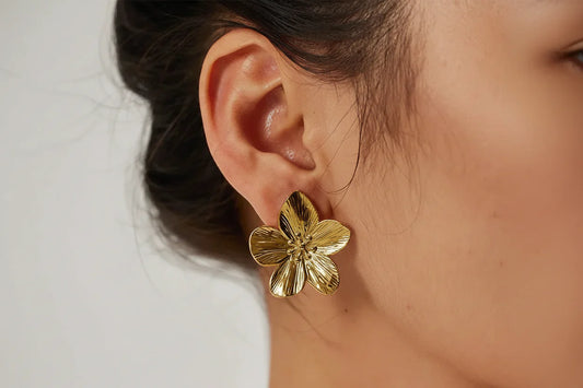 Classic Rose Gold Flower Earrings - Luxivelle