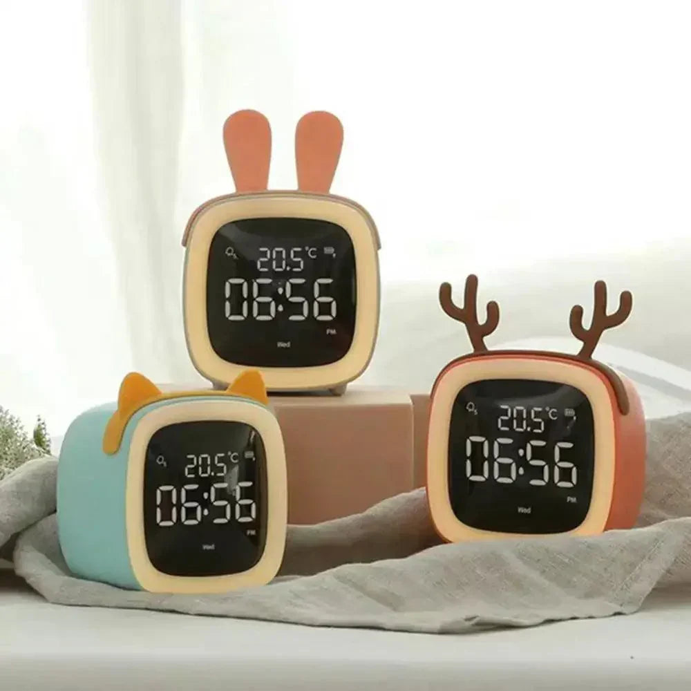 Fun Kids LED Clock with Nightlight and Rechargeable Battery - Luxivelle