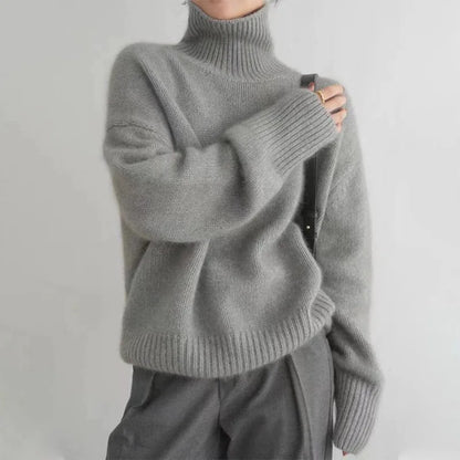 Grace | Fashionable turtleneck sweater