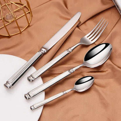 High Quality Silver Cutlery Set – Durable Stainless Steel Utensils - Luxivelle
