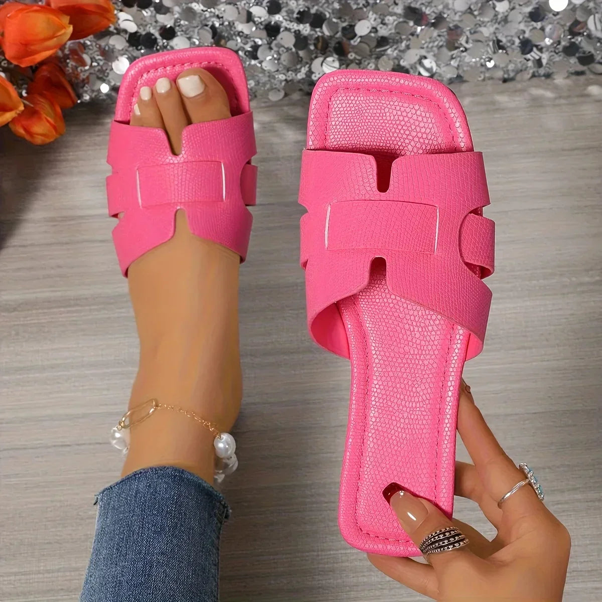 Comfortable Valencia Slides