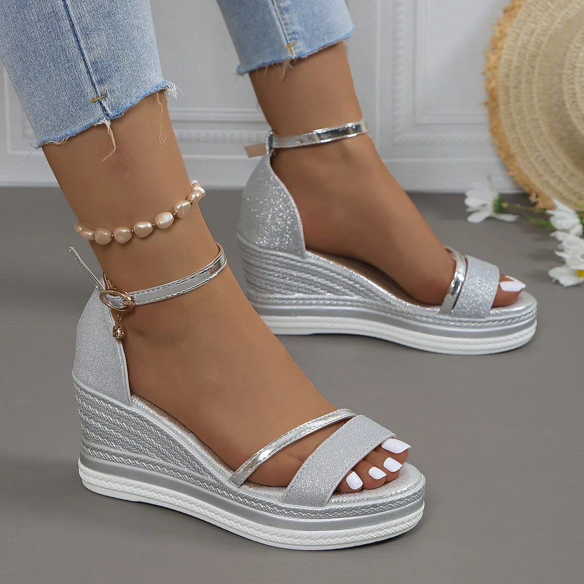 Comfortable Supportive Flat Sandals