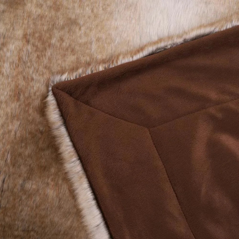 Plush Faux Fur Blanket - Soft and Warm Throw