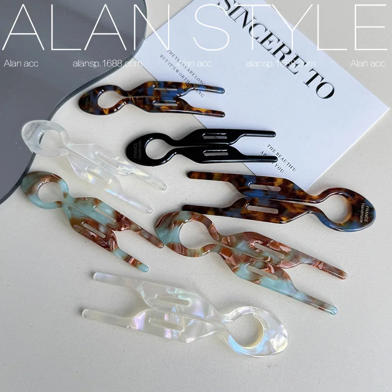Slim Line Hollow Hair Clip - Luxivelle