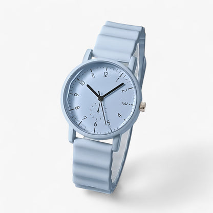 Fashionable Quartz Watch with Vibrant Silicone Strap