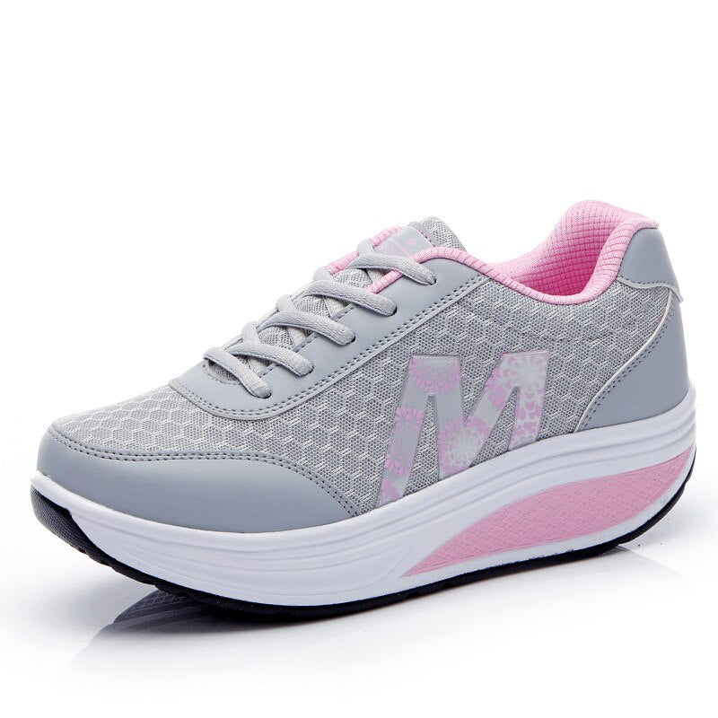 Supportive Arch Walking Shoes for Work and Everyday Wear