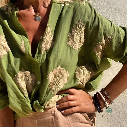 Women's Casual Comfort Fit Button Shirt