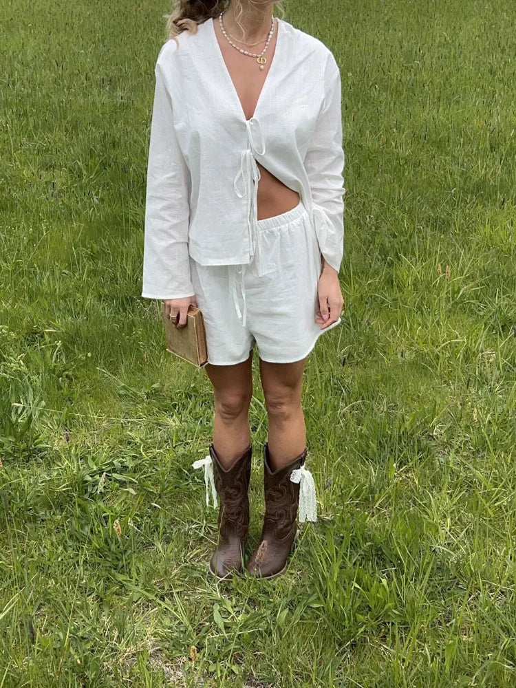 Feminine Tie Front Long Sleeve Top