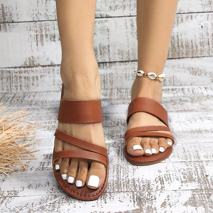 Relaxed Fit Comfortable Flat Sandals
