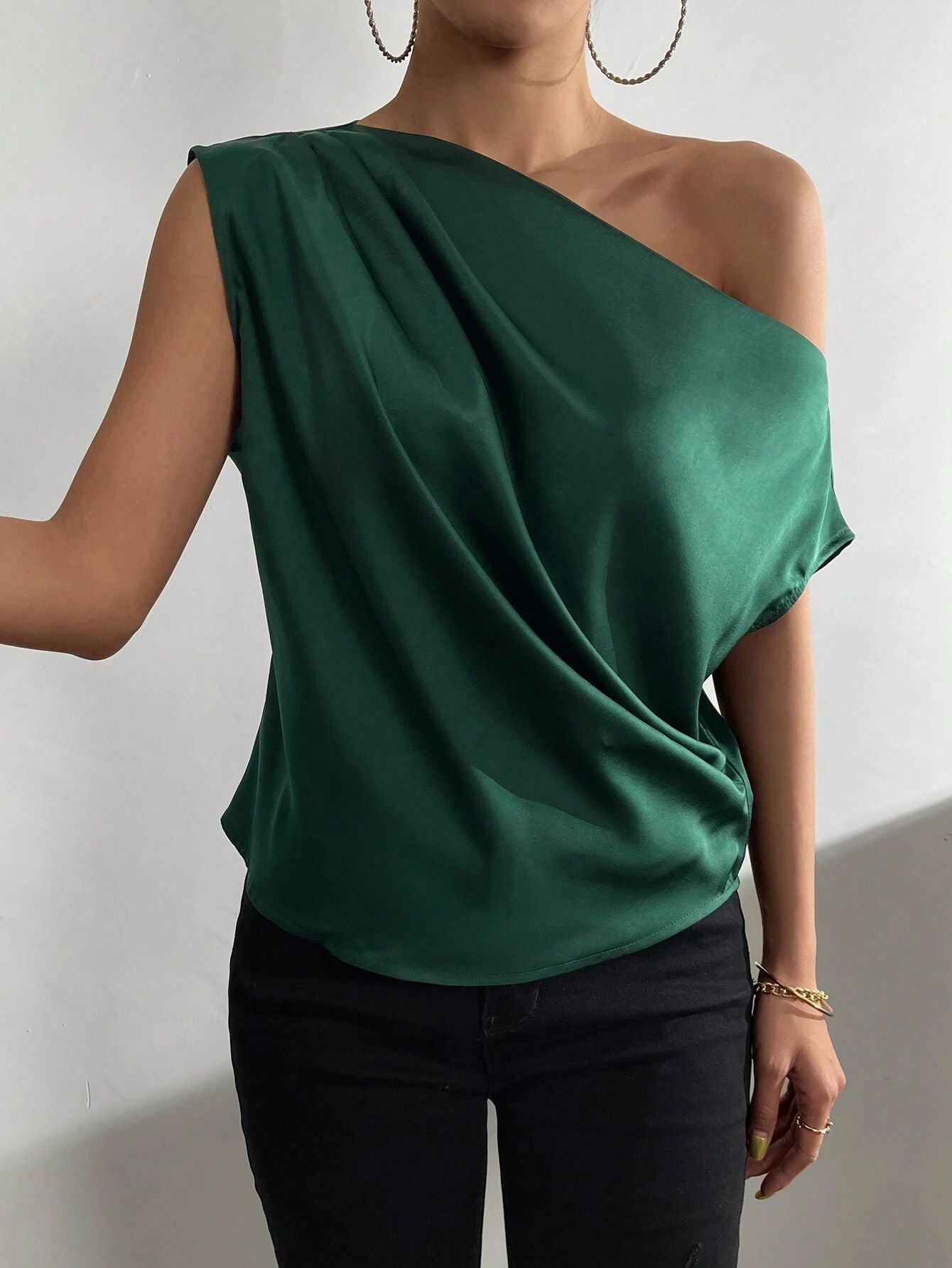 Chic Uneven One Shoulder Blouse