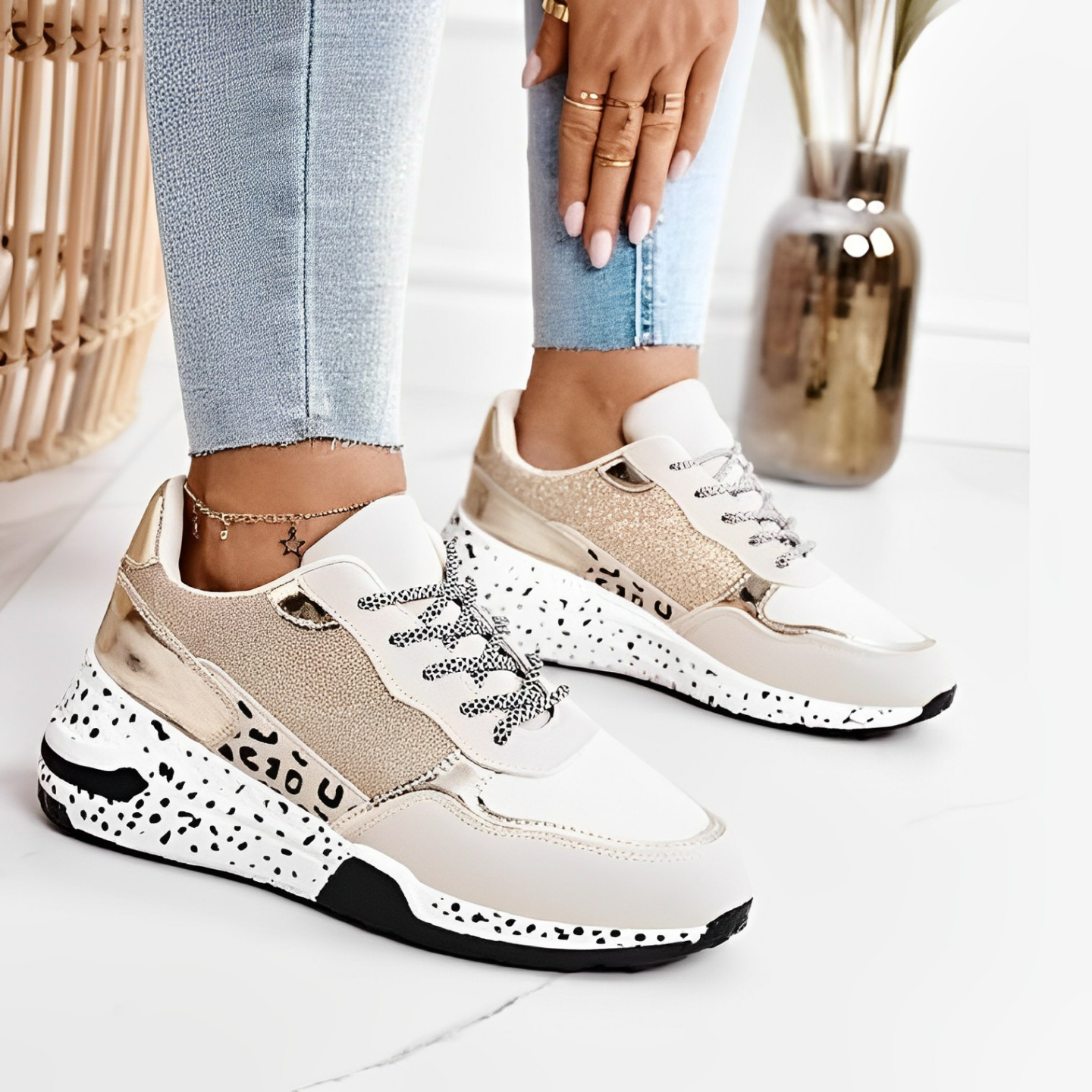 Sarah | Breathable & Stylish Slip-On Design Sneakers 3