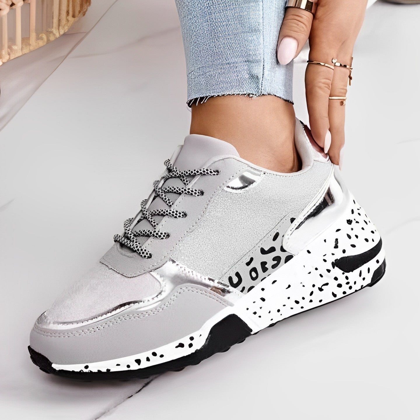 Sarah | Breathable & Stylish Slip-On Design Sneakers 5