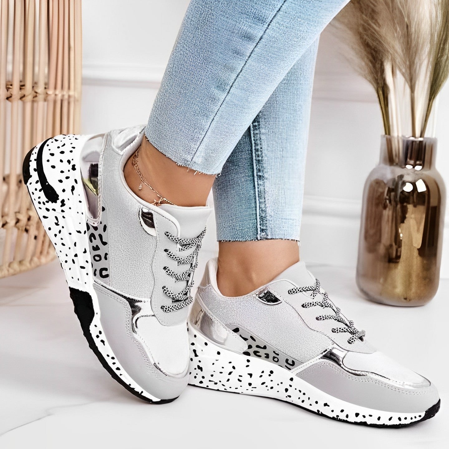 Sarah | Breathable & Stylish Slip-On Design Sneakers 6