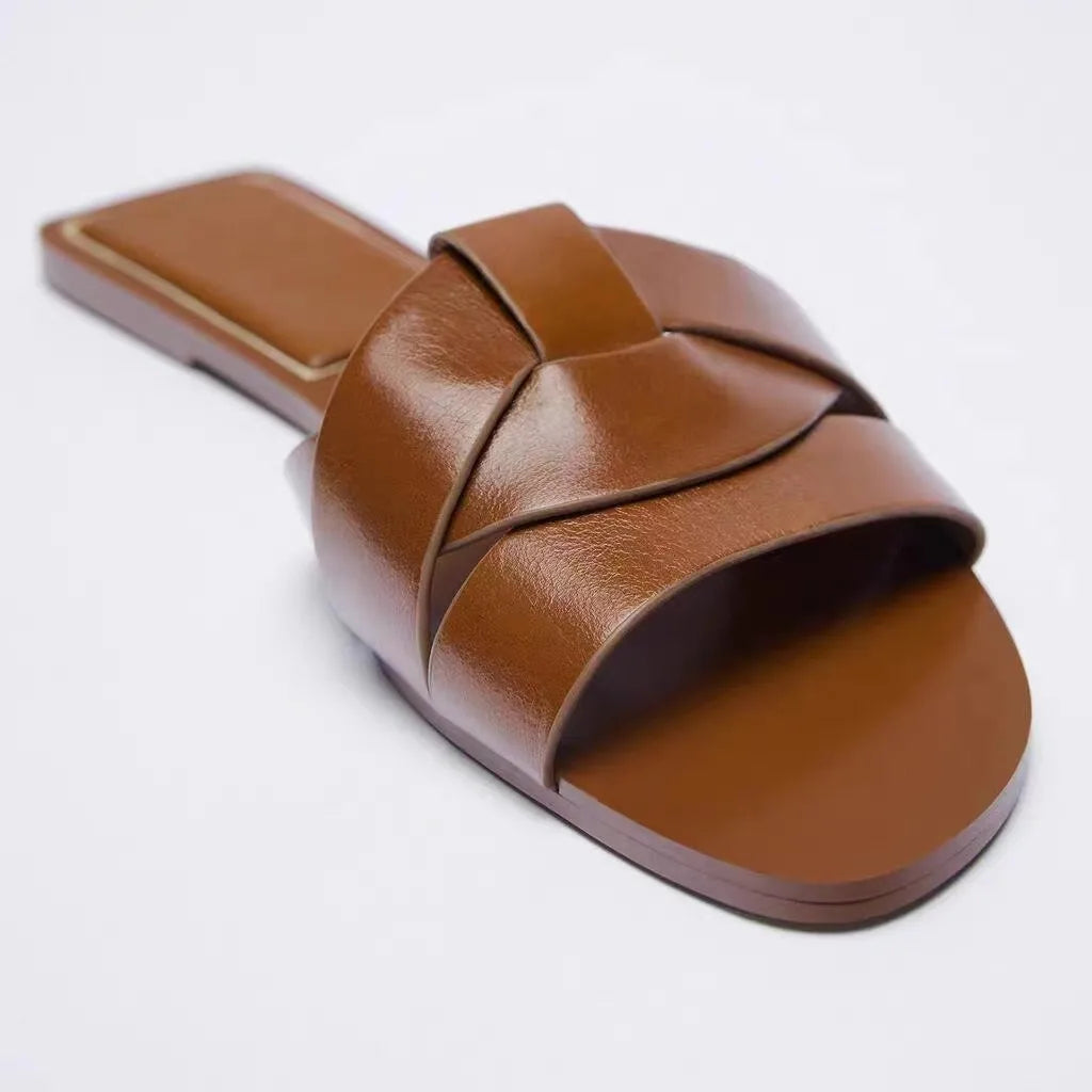 Comfortable Flat Sandal Slide