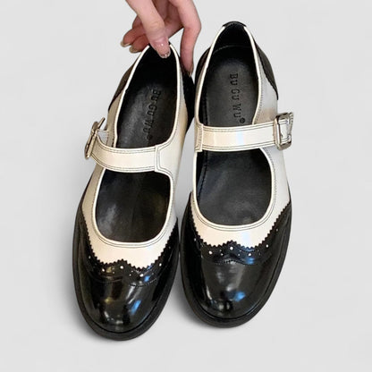 Classic Mary Jane Flat Shoes - Luxivelle