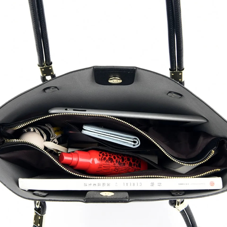 Relaxed Everyday Shopping Bag