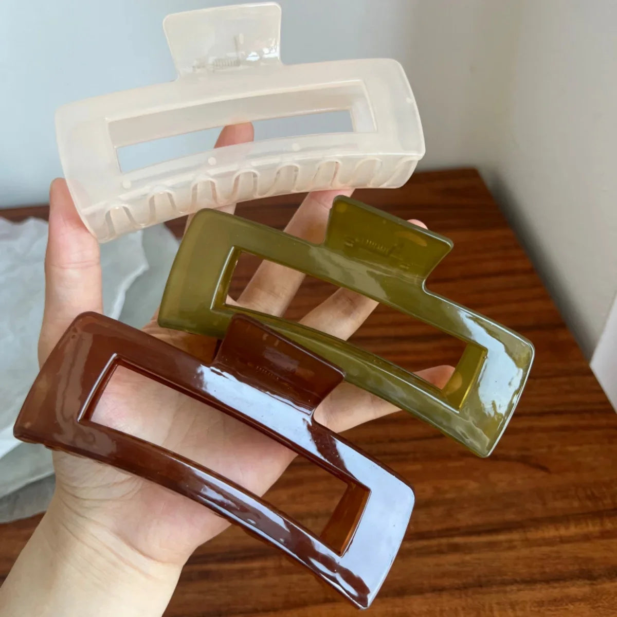Large Hair Clips for Thick Hair Women Geometric Claw Accessory - Luxivelle