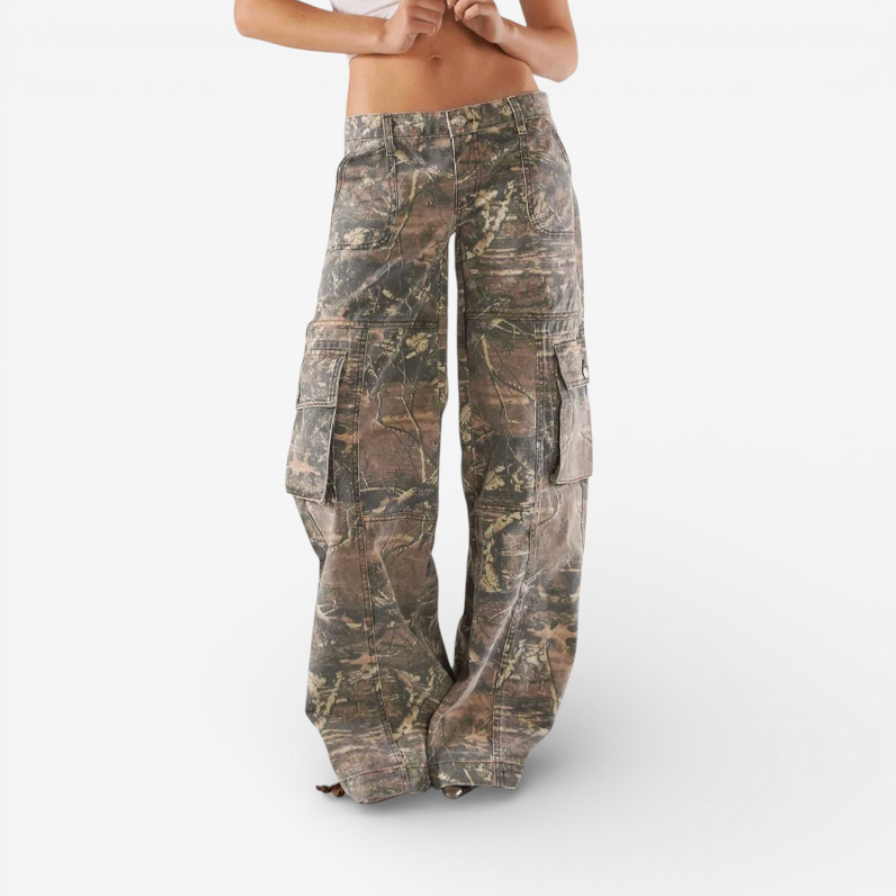 Loose Fit Ladies Cargo Trousers - Luxivelle