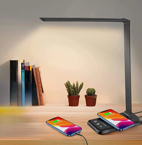 Compact LED Desk Light with USB Port - Adjustable Home Lamp - Luxivelle
