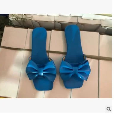 Ladies Comfortable Buckle Toe Flat Sandals