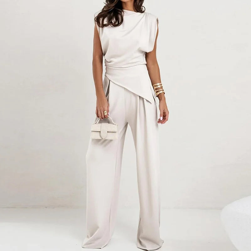 Variant image for Sleek | Women's Outfit - Summer Holiday Clothes with Sleeveless Top and Wide-Leg Pants-4