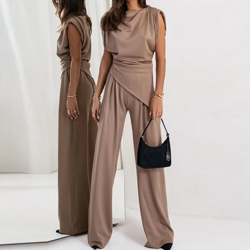 Variant image for Sleek | Women's Outfit - Summer Holiday Clothes with Sleeveless Top and Wide-Leg Pants-1