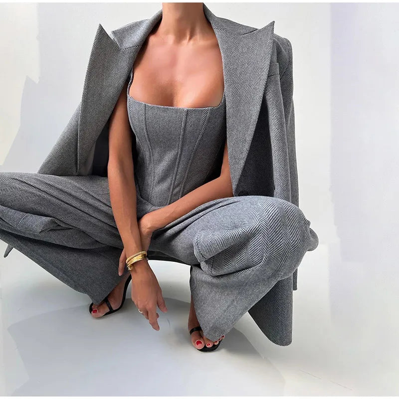 Classic Fit 3 Piece Suit Set